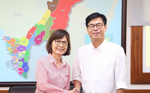 陳其邁首度拜會議長曾麗燕  允諾過去好的政策會做得更好