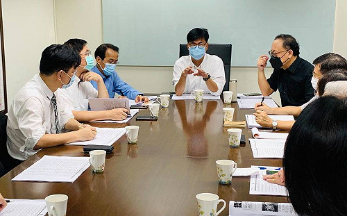 上班尖峰施工道路塞爆 陳其邁嚴厲要求1999檢討