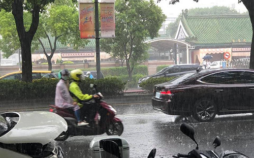 下班小心！外圍環流雨來襲 北北基宜花豪大雨特報