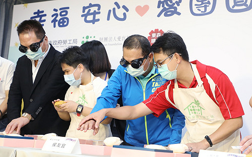 庇護工場商品首度上架購物頻道 侯友宜感謝企業助盲友