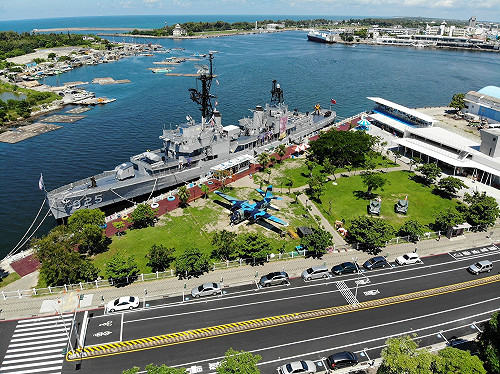 鯊魚頭戰機安平亮相！台南軍事史散策輕旅行