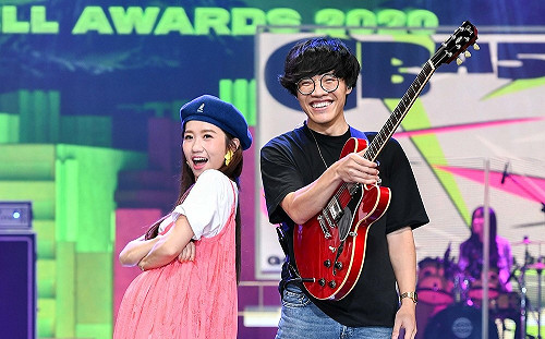 盧廣仲主持金鐘會跳舞嗎？震驚：只是蠕動