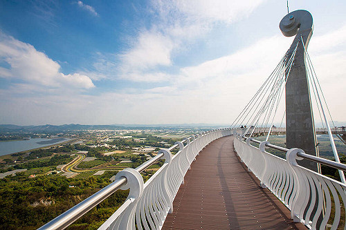 俯瞰阿公店平原夜景！岡山之眼開放時間延長至21時