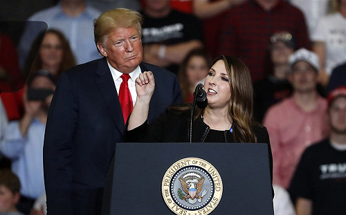 上週曾見川普 美共和黨全代會主席確診武漢肺炎