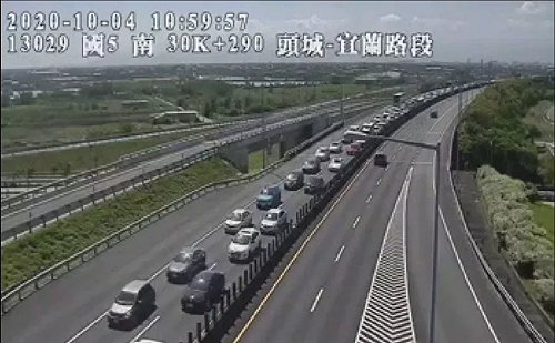 中秋收假「塞」遭批分流做半套！高公局：路況已比往年佳