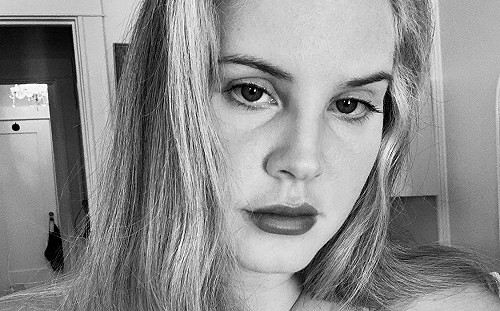 川普遭「巫術」詛咒得武肺？美女歌手認對他下咒  網嚇瘋：日期完全吻合