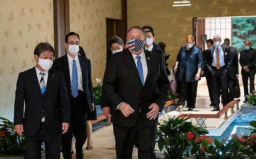 蓬佩奧結束訪日行程 改與蒙古總統通話