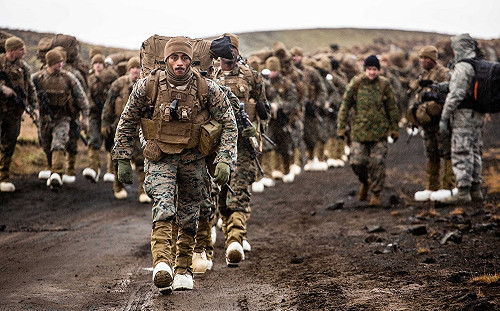 降低俄、烏緊繃局面 美國、北約聲稱：不會向烏克蘭派遣作戰部隊