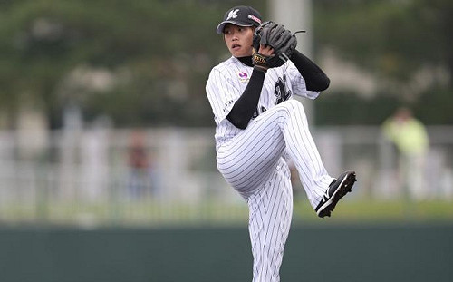 日職／陳冠宇中繼1局好投無失分　羅德仍不敵軟銀