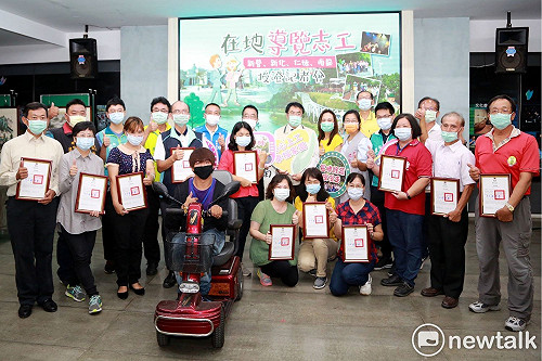 在地觀光旅遊先鋒隊成軍 黃偉哲感謝攜手為城市觀光努力