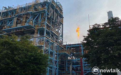 冒火光！中油林園廠4度出包 高市環保局重罰5百萬