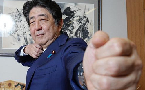 安倍「沒有考慮」3度出任首相 力挺菅義偉連任