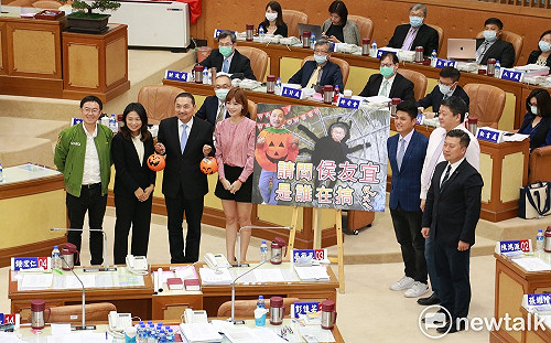 環狀線經營之爭 議員要求對柯硬起來 侯友宜：我是收回來不是爭