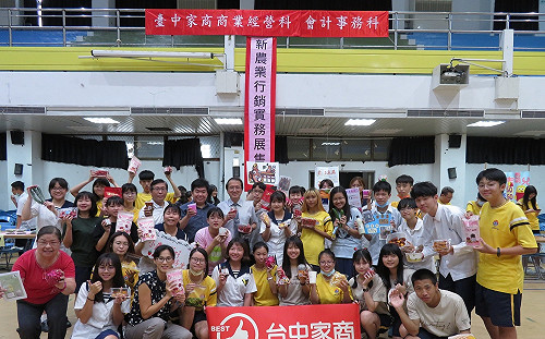 台中家商為雲林小農找出路  展售會全校總動員