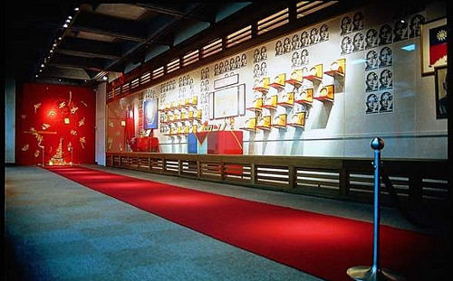 反擊游淑慧、柯文哲  創作者：自我審查包裝齷齪的真相