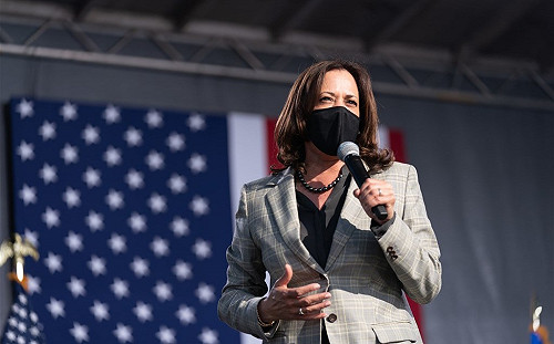 拜登中國投資傳聞 媒體點名副手賀錦麗也有份