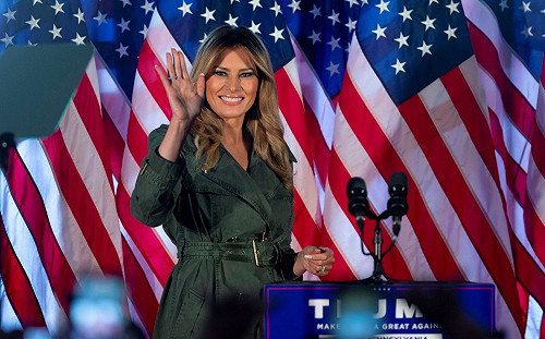 梅蘭妮亞賓州「狂吸婦女票」  親上火線讚川普真正「鬥士」