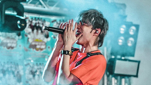 八三夭承認失控！演唱現場摔麥踹鼓  廠商緩頰：哪有兄弟不吵架