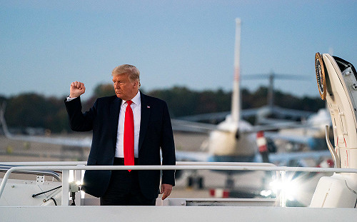 事實查核  CNN : 幾乎川普在選後說的每件事都是錯誤的