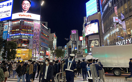 萬聖節重防疫 東京澀谷未現群魔亂舞景象