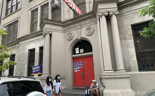 紐約市疫情惡化 公立學校重開不到8週又關