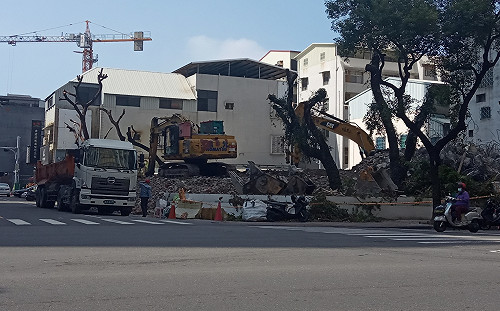 「金禾別苑」全棟拆除  張信哲高雄經營12年餐廳正式走入歷史