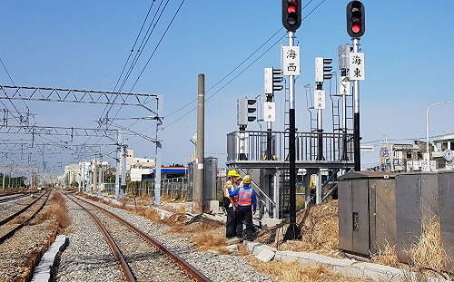 台鐵成功追分段雙軌化工程！11/29凌晨3區間車延誤30分