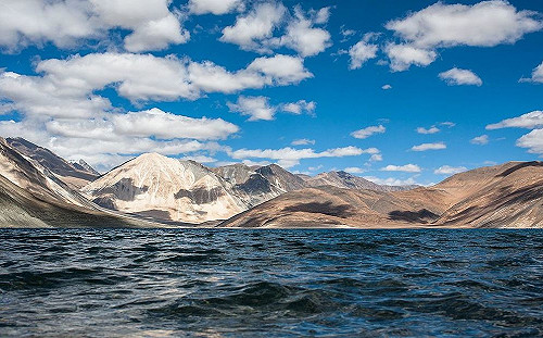 防範中國  印度精銳海陸突擊隊進駐班公湖周邊