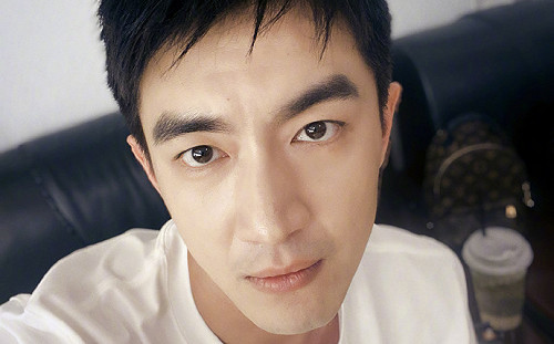 微博帳號出安全疑慮？中國男星再度被盜號罵：取你狗命！