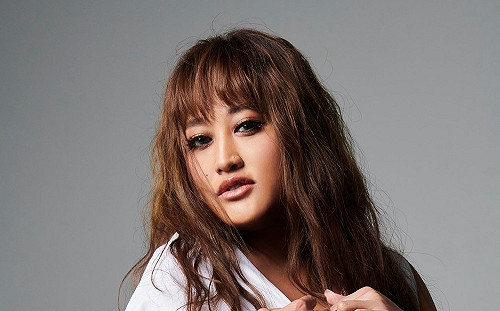 歌手家家驚爆女女戀？經紀公司出面急滅火