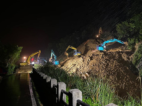 台鐵路坍預計下週二才能搶通  週末「停駛資訊」看這裡！