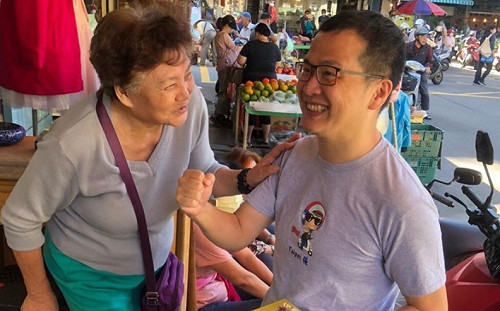 柯文哲公宅窮人說惹議 羅智強建議誠心道歉不忘為柯緩頰