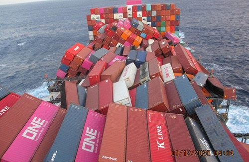 損失慘重！日本貨櫃船1816個貨櫃落海  5千萬美金飛了