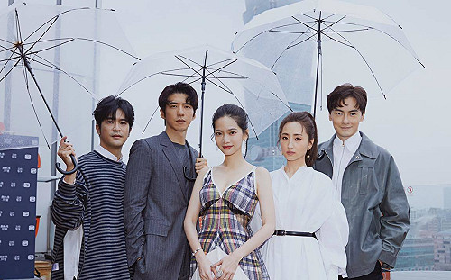 (影)《想見你》編劇又有新作 柯佳嬿、許光漢出演！