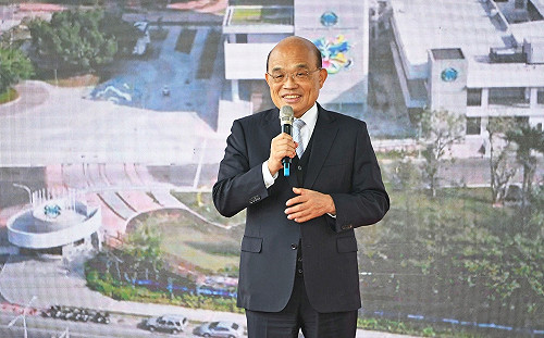 不標示萊劑為討好美國人？蘇揆：政府標示 會遭貿易報復