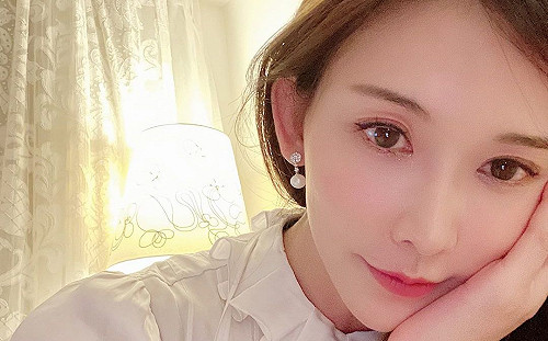 林志玲變臉？為公益獻聲貼美照 網驚：不像妳欸！