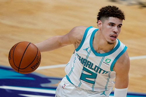 球爹：LaMelo一對一單挑能贏Curry