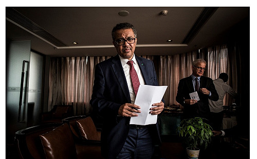 辛勤工作具同情心  譚德塞攜手中共學者獲選《Nature》科學界十大影響力人物