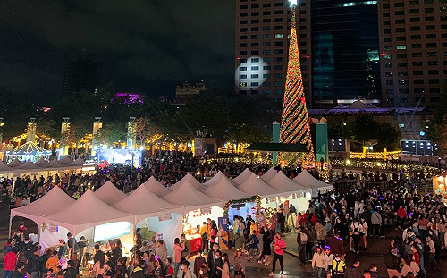 武漢肺炎》本土0確診破功！新北市：耶誕城停止戶外集會活動