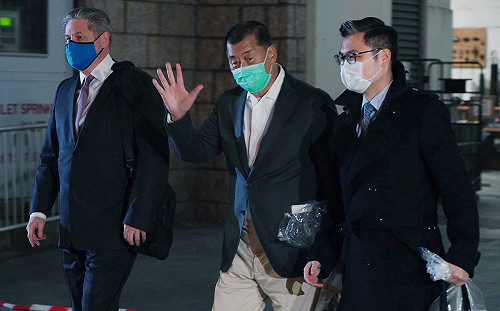 黎智英等人今宣判！歐盟代表關切、彭定康與英逾百議員籲制裁中共