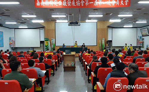 嘉義縣特定工廠發展協會大會 拼農地工廠合法化