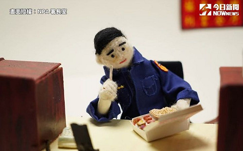 (影)波麗士聖誕日常！療癒動畫網讚溫馨