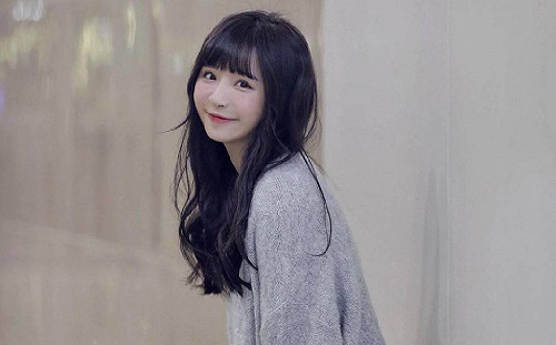 回頭率超高！元元長靴露腿好吸睛