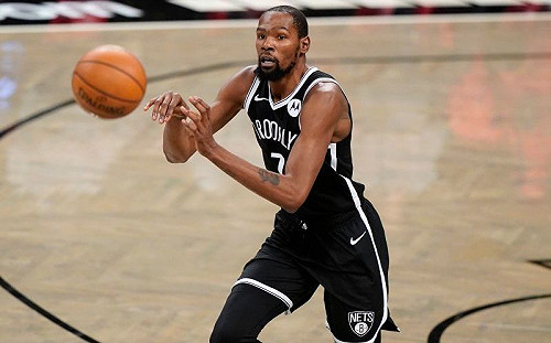 厄文、KD絕殺失手　巫師主帥求神助