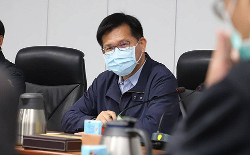 航空業檢疫改7天爭議不斷！林佳龍：觀察1個月後檢討