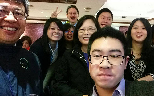 吳釗燮子吳迪加入民進黨代表處 辦公室增為3人