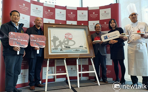 中市藝術亮點  日月千禧「汗牛充棟」創作展開幕  藝術甜點同步亮相