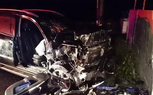 參加友人守靈返家自撞海巡安檢站 4連霸台東前議員蔡義勇送醫不治