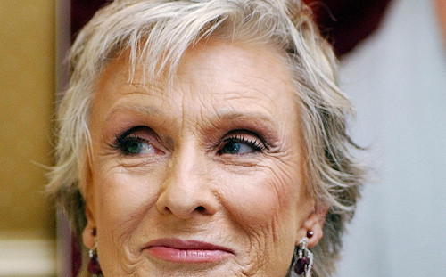 曾贏得8座艾美獎 美國演員克蘿麗絲莉姬曼辭世 享壽94歲