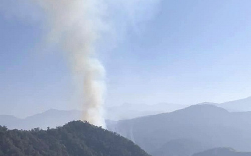 嘉義縣山區出現流星火光疑為隕石墜落  縣府：不確定